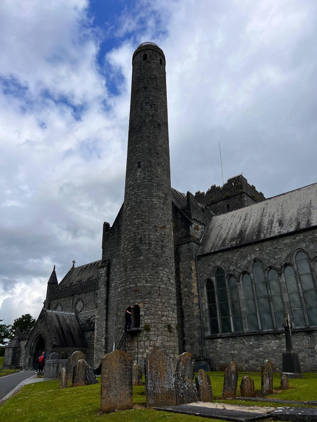 9th-century round tower, ~100ft and one of three towers in Ireland that you can still climb.