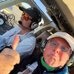 Durfte "Beifahrer" sein. Die Arbeitsanweisung war kurz und knapp: Don't touch anything!