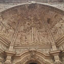 Freaking amazing carved stone detail