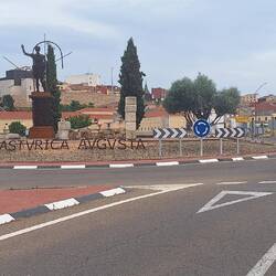 A reasonable size town, so took a while to walk in