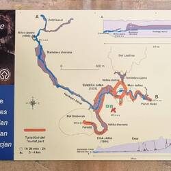 Übersichtstafel beim Eingang