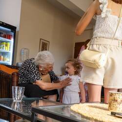 Die älteste 94 und die jüngste 2