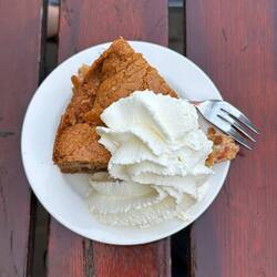 Apple pie with Nola