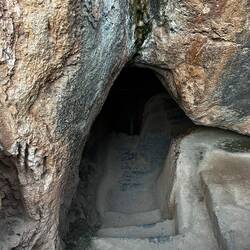 Eingang Höhle Q'enqo