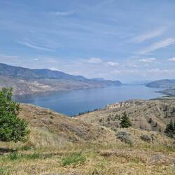 30km.long Kamloops lake