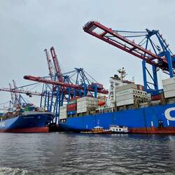 Containerschiffe