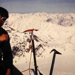 1985 nebenan am hinteren Brochkogel (3728m)