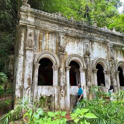 This building at Wat Pha Lat housed a reclining Buddha.