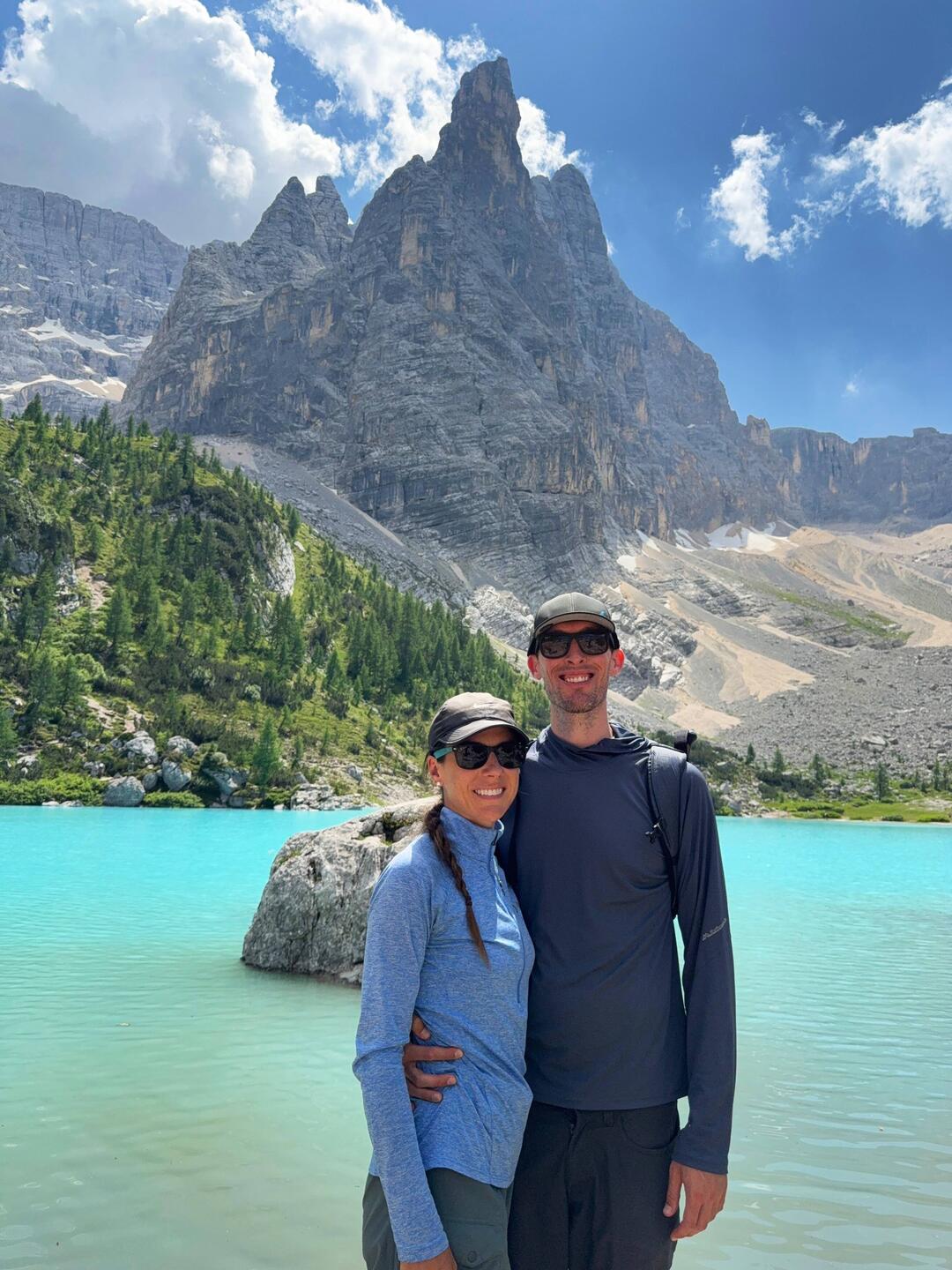 Now that's a piercing blue lake behind us!