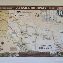... bis 1942 der Alaska Highway gebaut wurde.