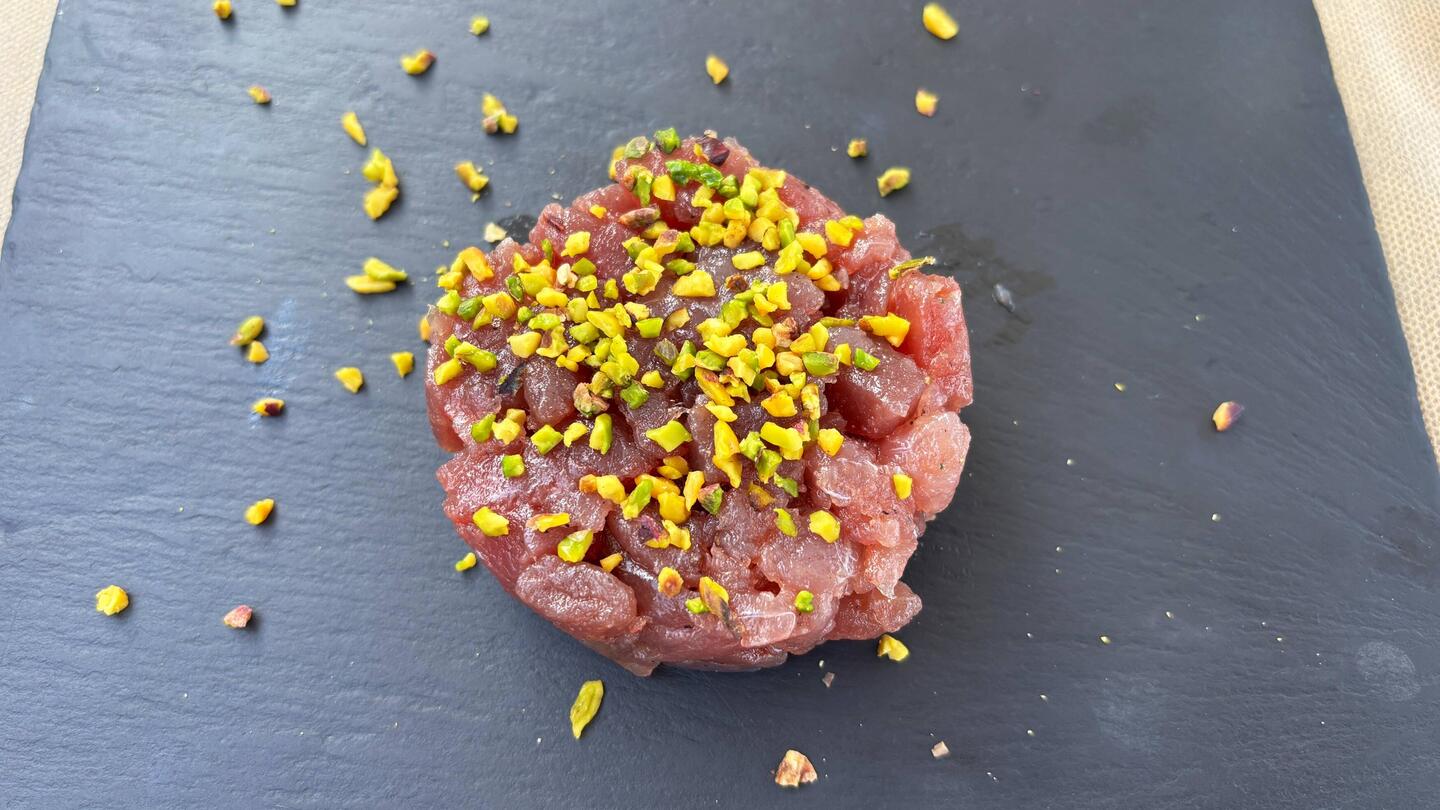Feines Thunfisch Tartar