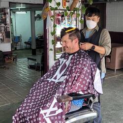 Braving another international hair cut - 5 star result!