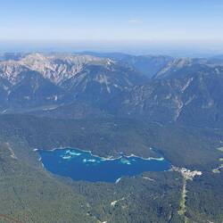 2000 m unterhalb .....