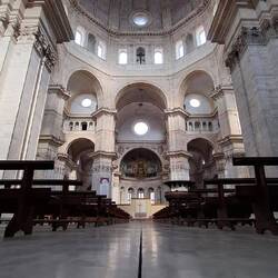 Ik kan niet beschrijven hoe groot dit allemaal wel is.