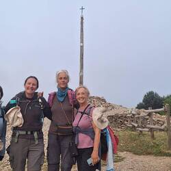 Lisa, me, Hinke, Matthew at Cruz de Ferro