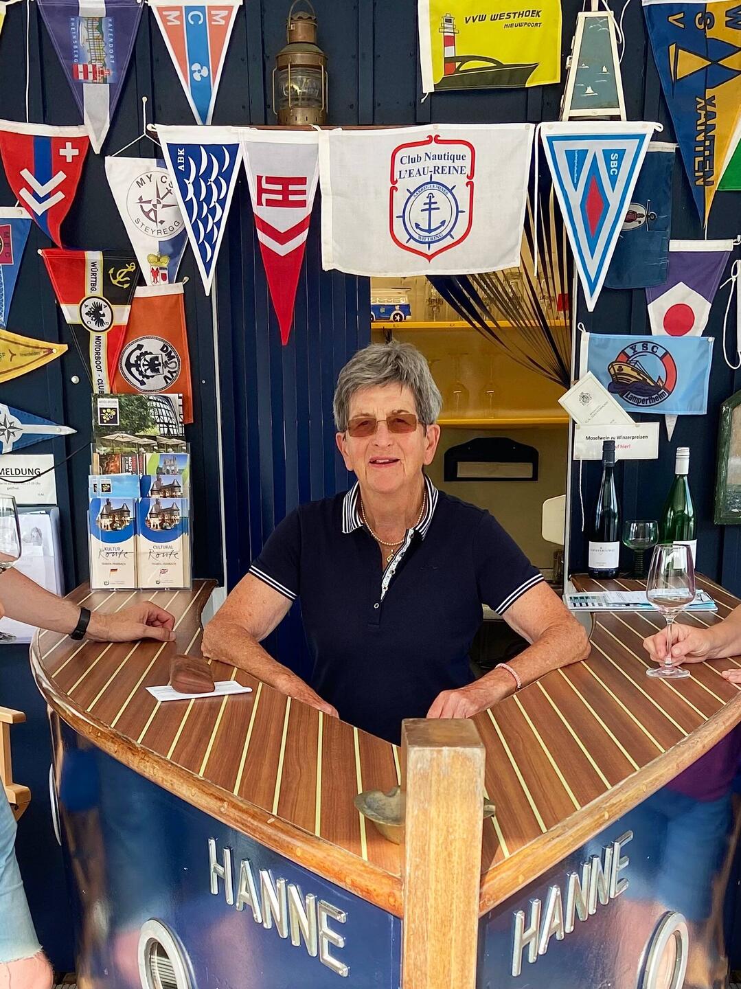 Hafenmeisterin Hanne Polch im Yachthafen Traben-Trarbach