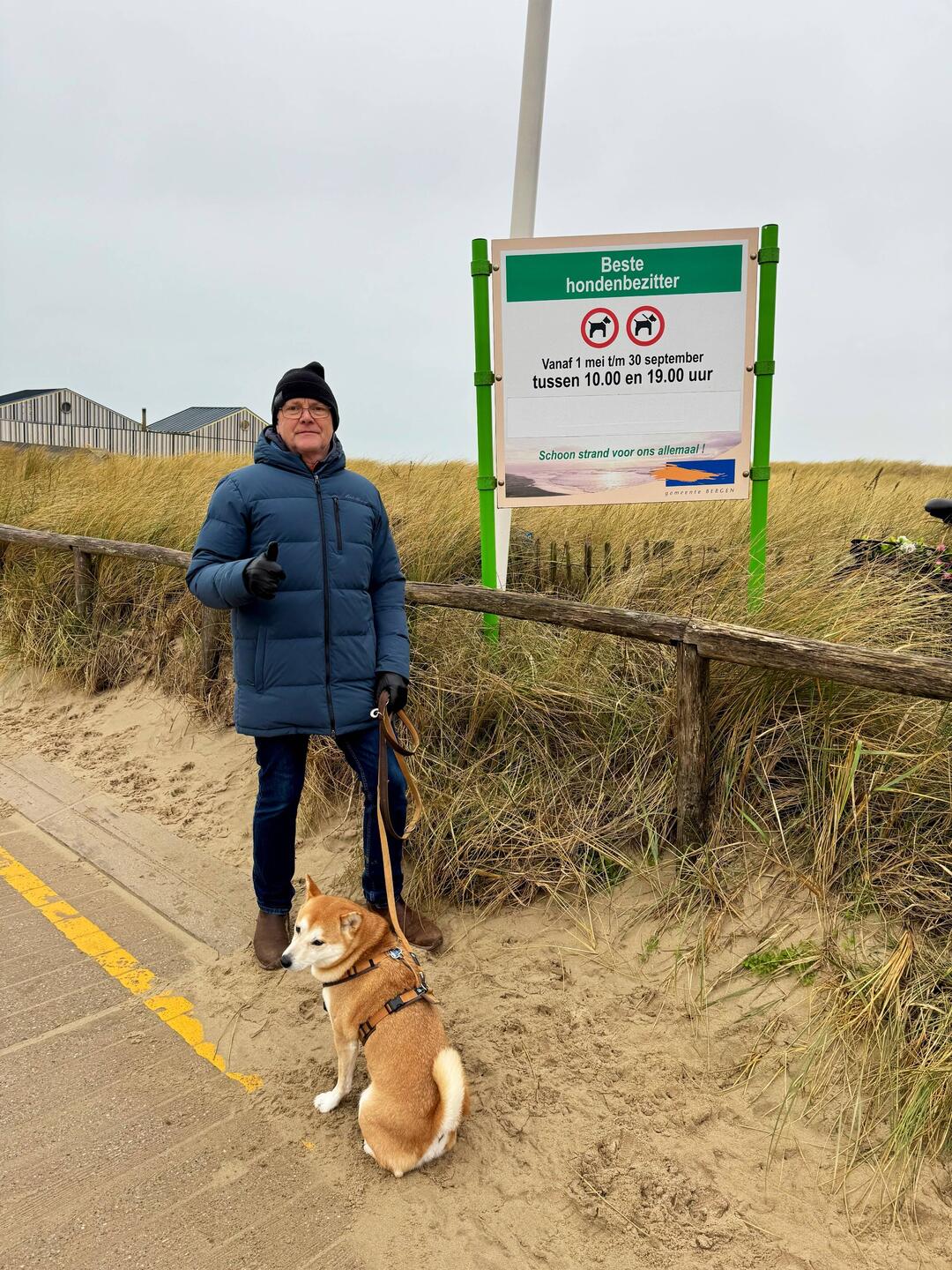 Wahnsinn: Hunde erlaubt, in der Hauptsaison "nur" nicht von 10-19Uhr 😍