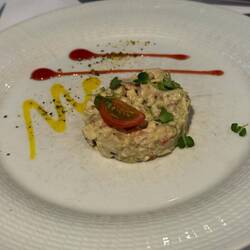 chicken avocado salad - looks horrible - tastes delicious