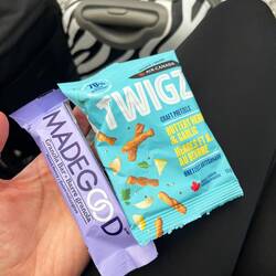 Gratis Snacks am Flughafen 🤩