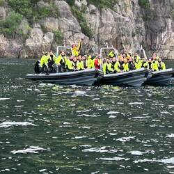 Our boat was rows of 2 - much less crowded