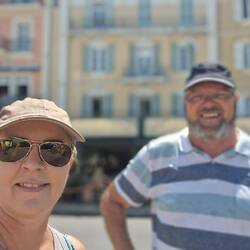 Seid gegrüßt Freunde wir leben unseren Traum
