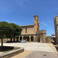 Iglesia de San Juan Bautista in Obanos