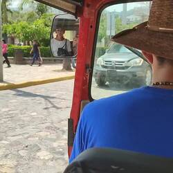 Im Tuktuk durch Copán