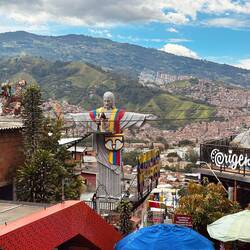 Überall Fotospot‘s 🤪 – von Christ with Poncho bis hin zu King Kong 🦍!