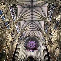 ... aber Mega beeindruckend von innen