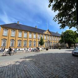 Die königliche Residenz STIFTSGARDEN,