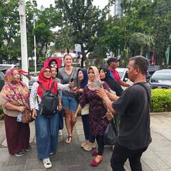 Wieder mal der Star auf den Straßen