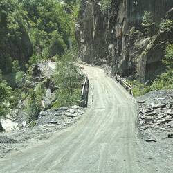 Manchmal ist man sehr froh, wenn jemand entgegenkommt. Aber viel Verkehr ist ja nicht.
