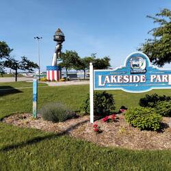 45 North lurks behind the lightpole