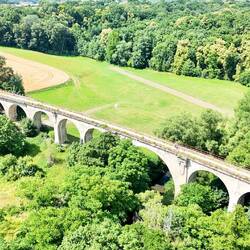 Ehemaliges Eisenbahnviadukt