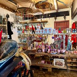 Weihnachtsmarkt im Sommer