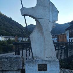 I love the variety of pilgrim statues