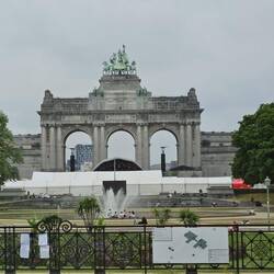 Triumphbogen im Cinquantenaire Parc