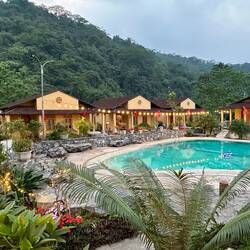 Sky Bay Lodge