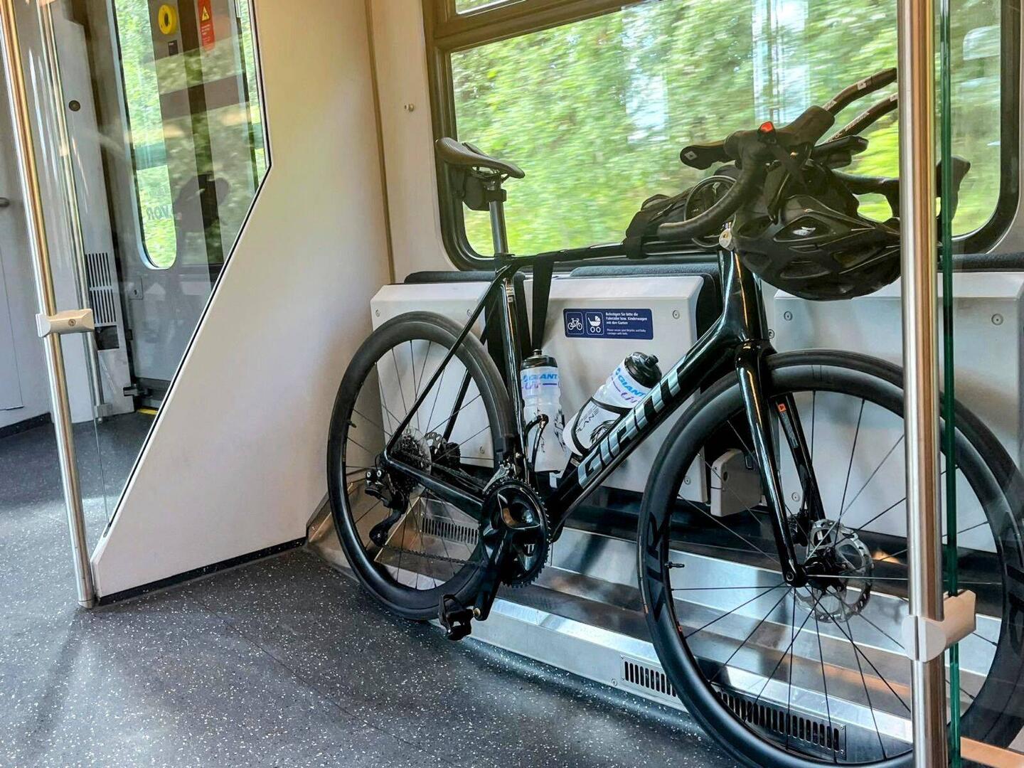 Das Rad fährt Bahn...