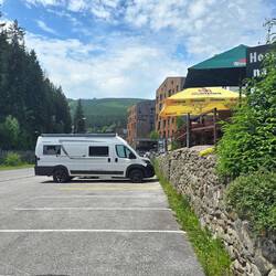 Parke in Pec pod Snezkou (2€/h)