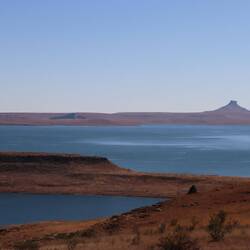 Vorbei am Sterkfontein Damm...
