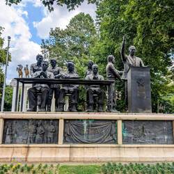 Anti-fascist Assembly for the National Liberation of Macedonia (jugoslav timed statue)