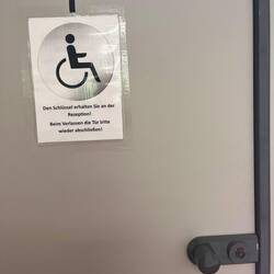 Marina Schweich - das geht garnicht, die Rezeption ist gut 300m entfernt...