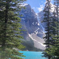 Lake moraine