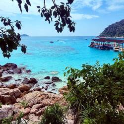 Durant nos randonnées, on découvre et profite de petites plages paradisiaques plus jolies les unes..