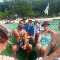 Sortie snorkeling à la journée entre frenchies, au top !