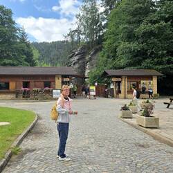 Der Eingang zum Park