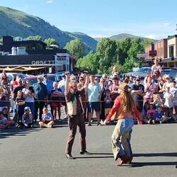 Videoausschnitt "Shoot Out"