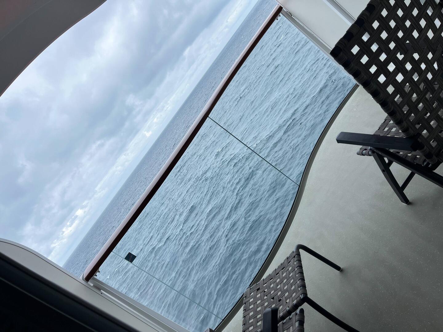 Jedes Bild wird zur Standortbestimmung genutzt, egal wie nichtssagend es ist 🤣