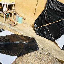 Selbstgebaute Drachen - Lieblingsspielzeug der Kinder